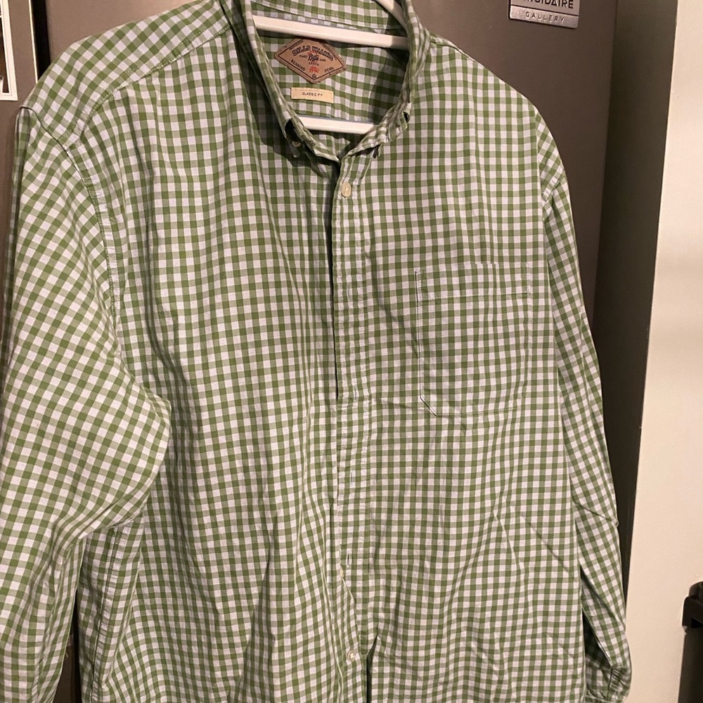 Men’s button shirt